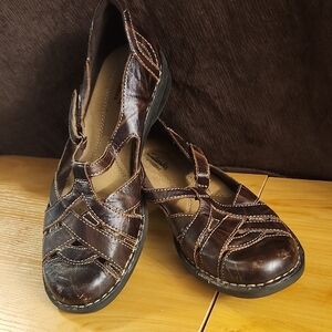 Clarks Women's Size 8 Brown Leather Casual Sandals